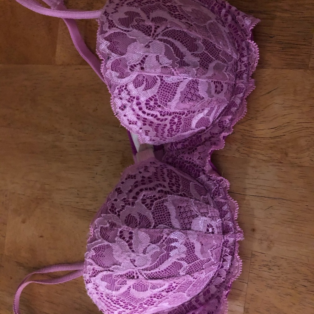 Victoria”s Secret Lace BrA